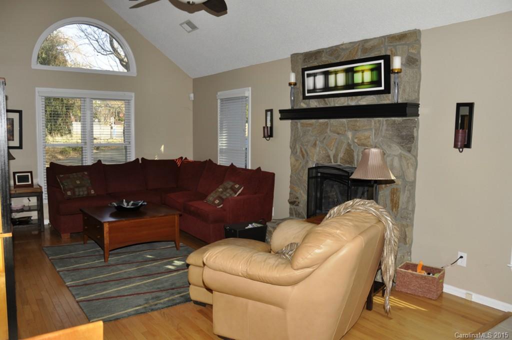 Tega Cay - Residential