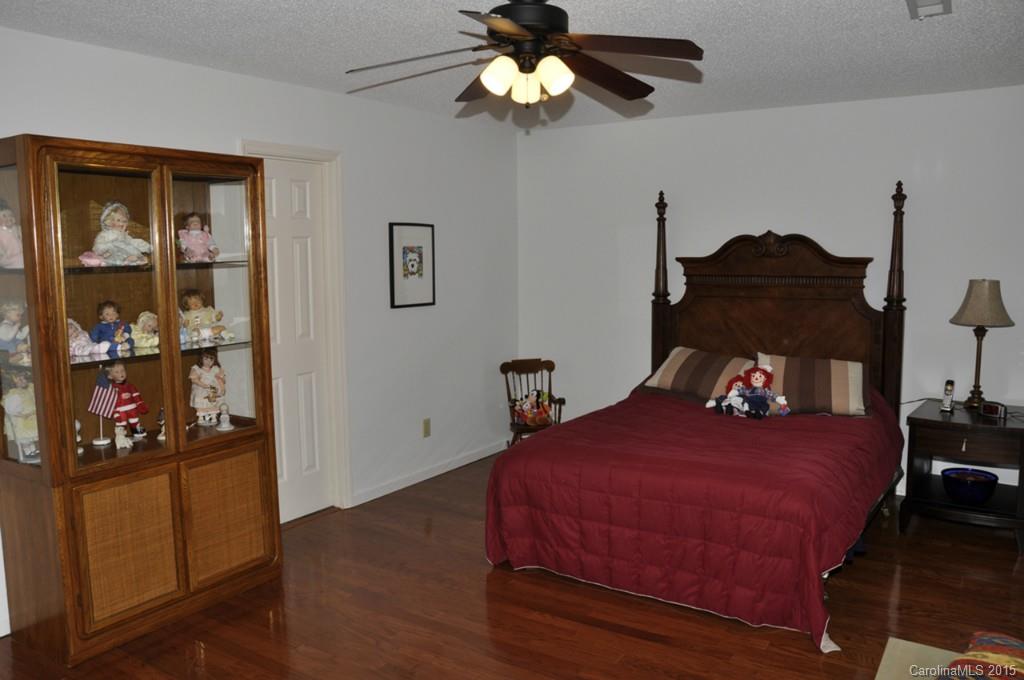 Tega Cay - Residential