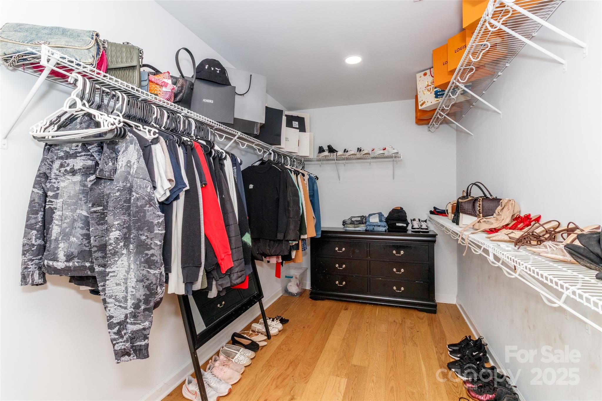 Haywyck Meadows - Residential