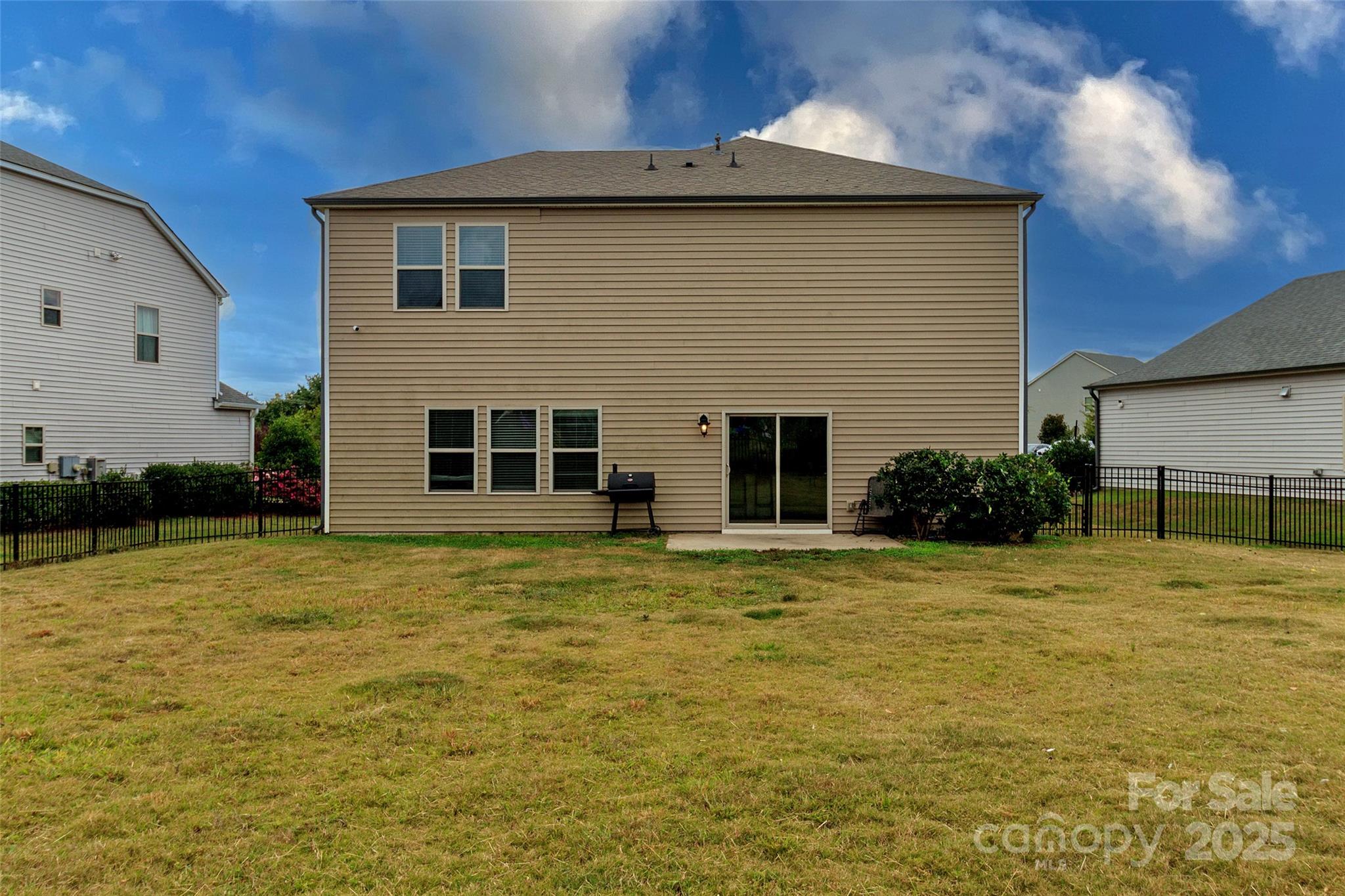 Haywyck Meadows - Residential
