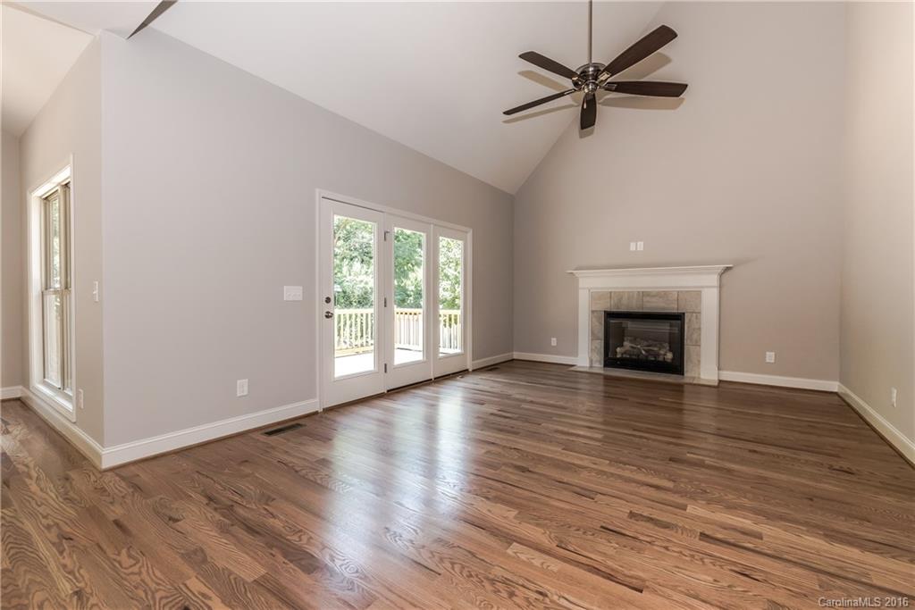 Seven Oaks - Residential