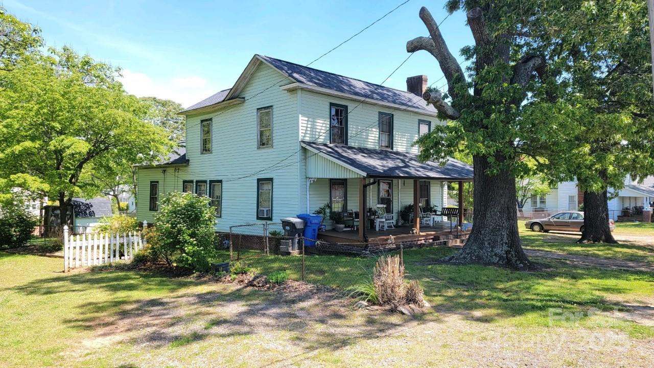 164 N Eastway Drive