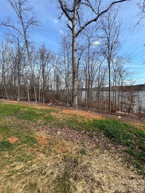 Photo of LOT 104 Edgewater Drive, Norwood, NC 28128 (MLS # 4382829)