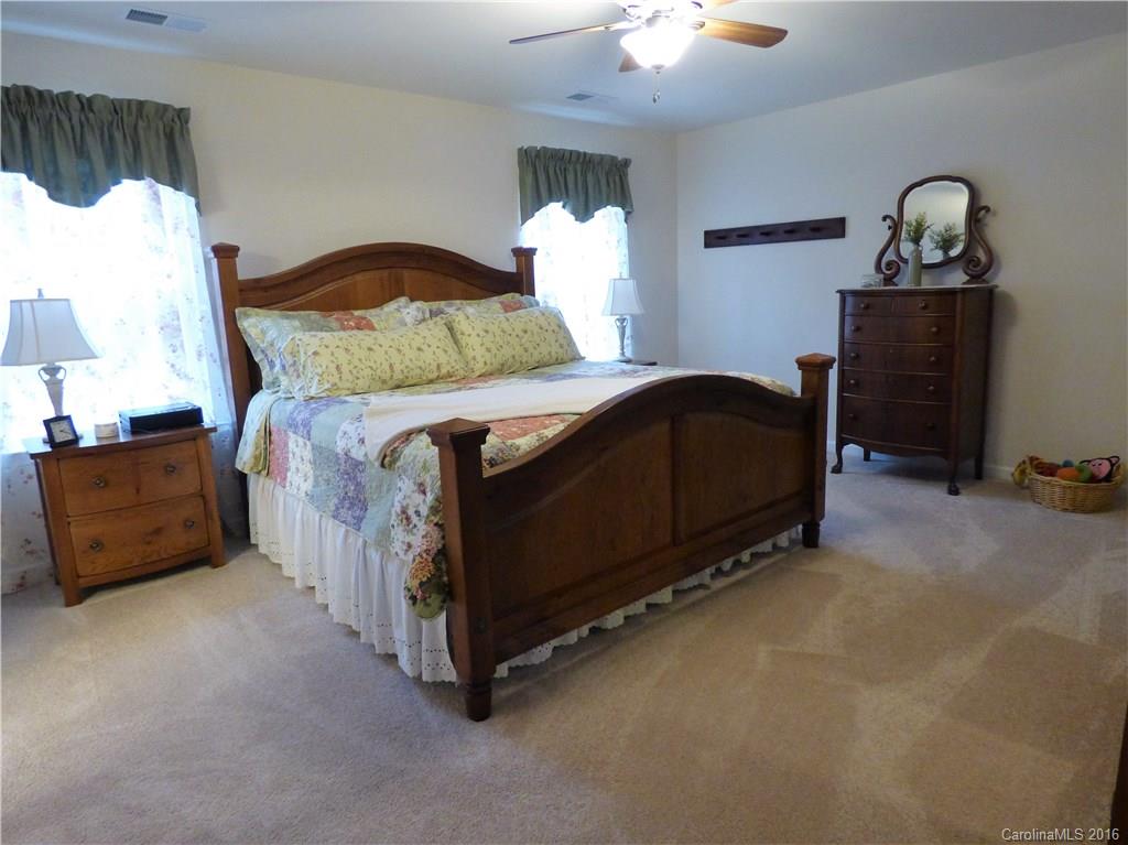 Fullerton Place - Residential