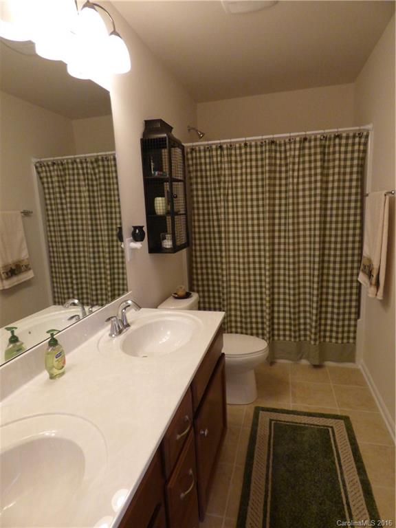 Fullerton Place - Residential