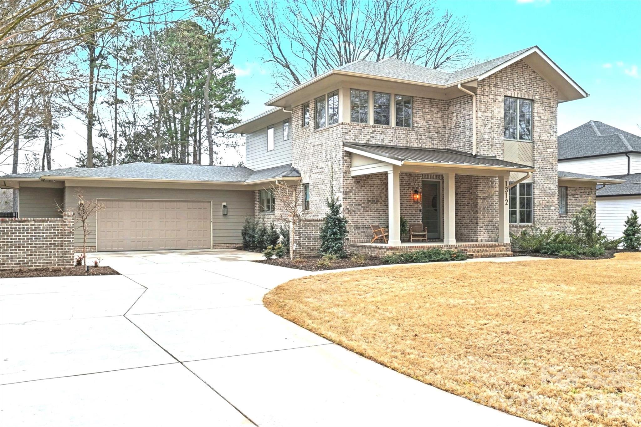 1312 Hazelhurst Avenue