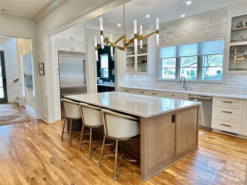 1312 Hazelhurst Avenue Charlotte NC 28211