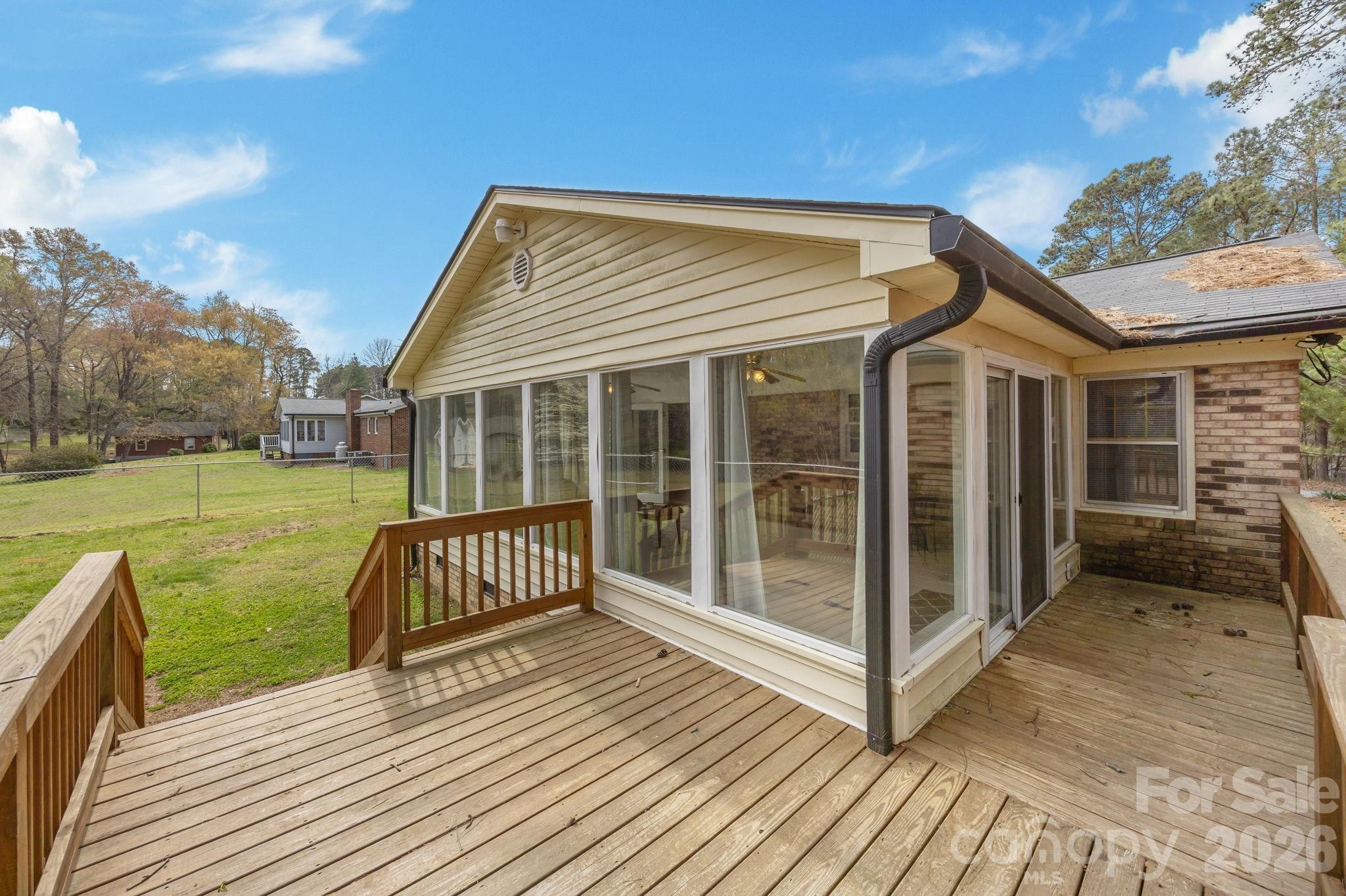 Country Club Estates - Residential