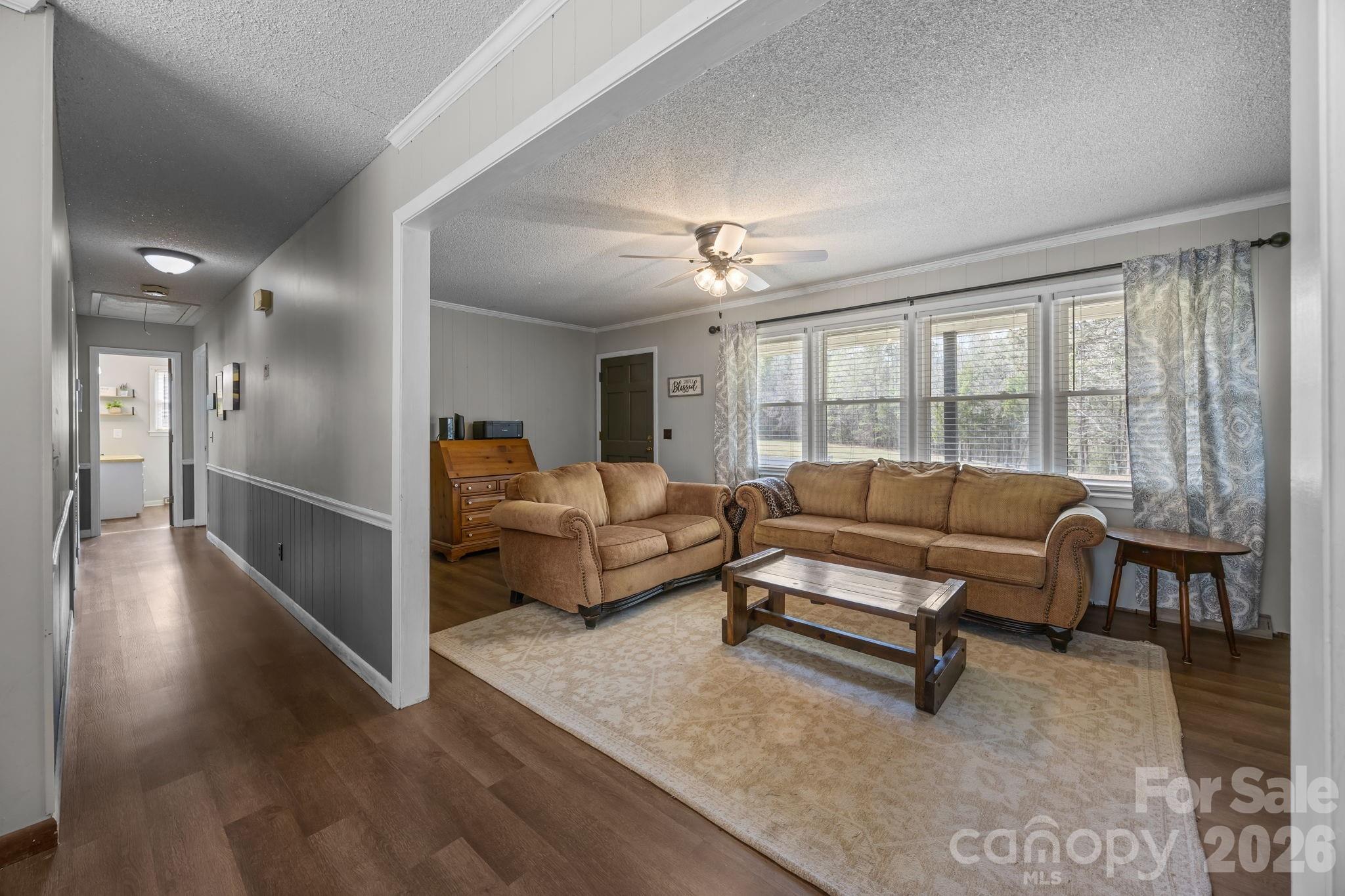 Country Club Estates - Residential