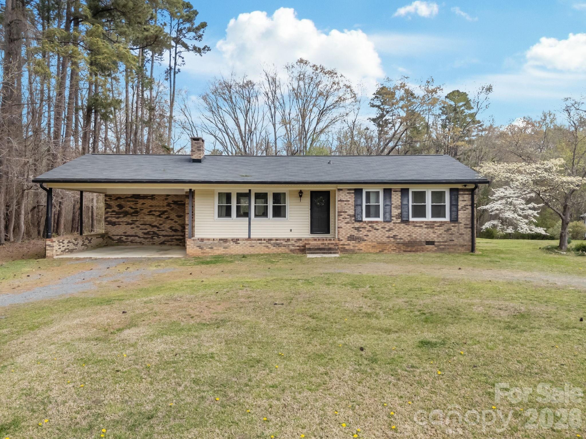 Country Club Estates - Residential