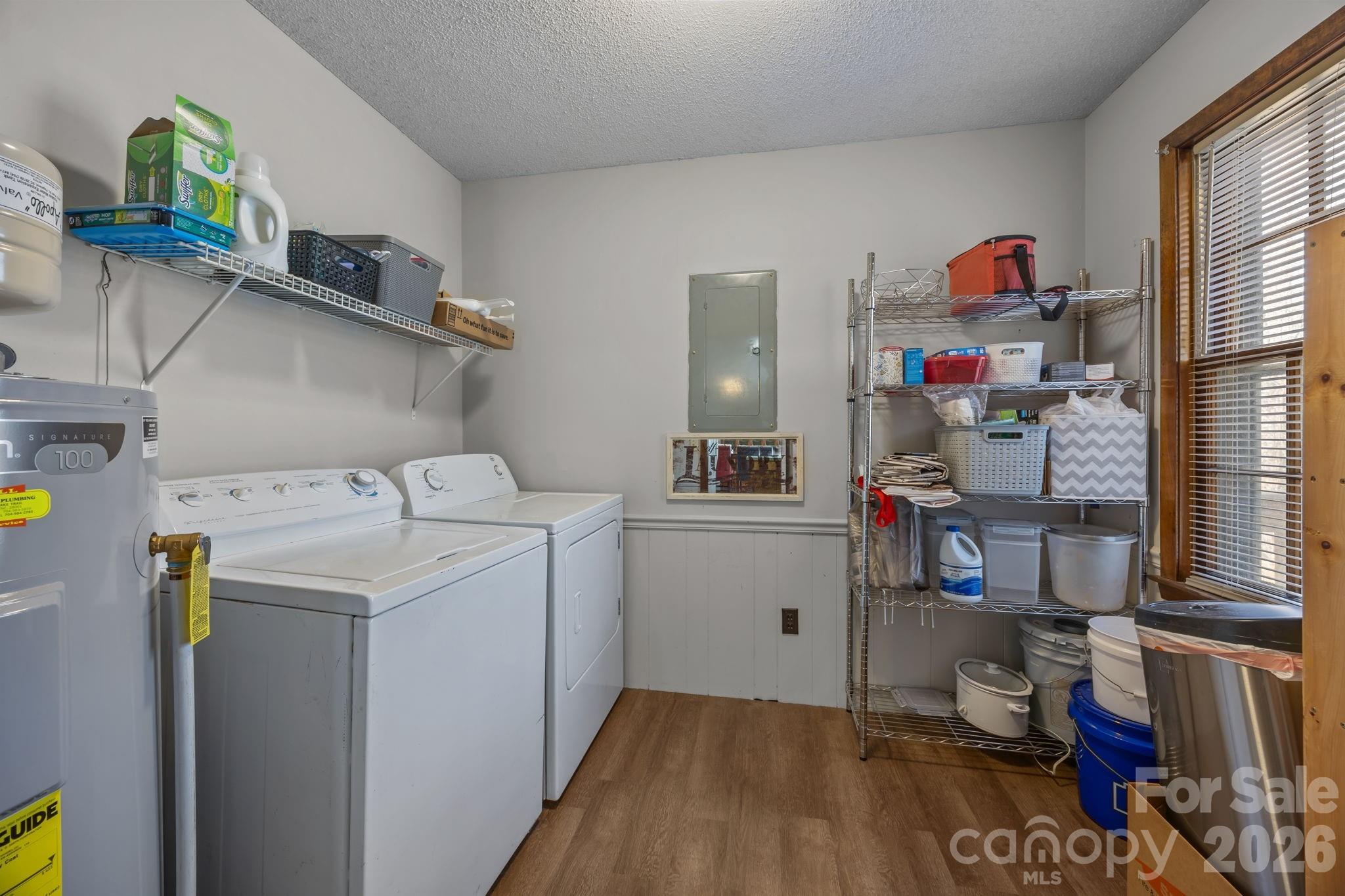 Country Club Estates - Residential