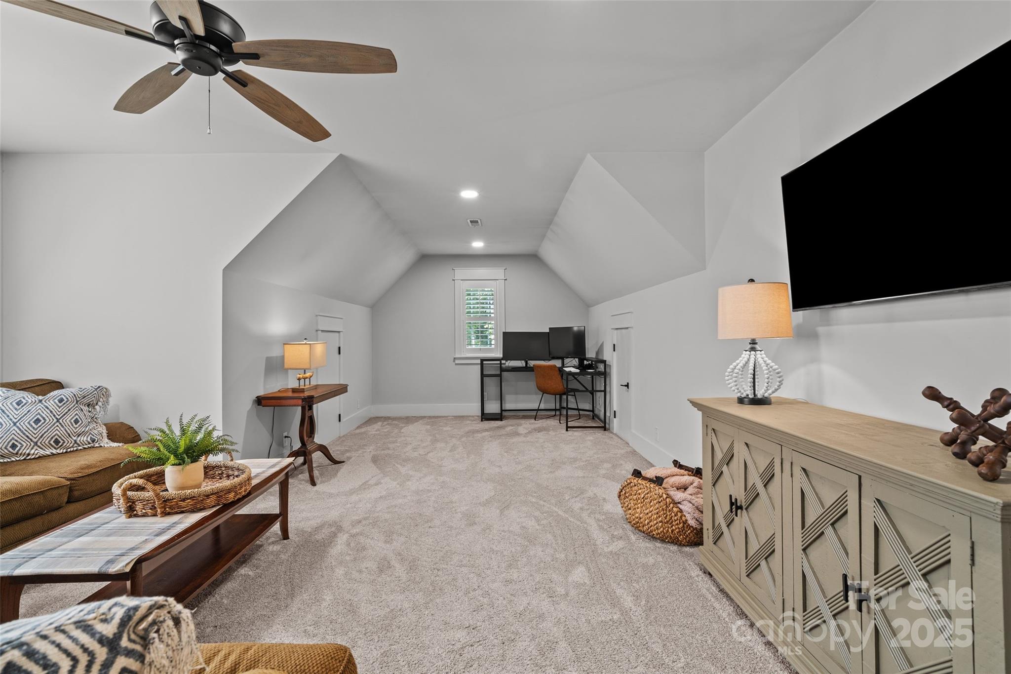 Water Edge - Residential