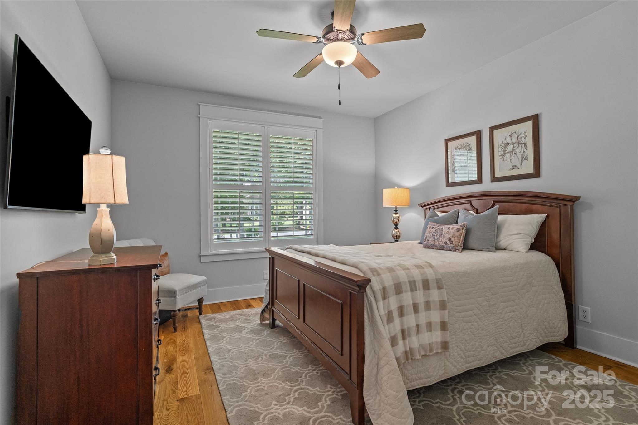 Water Edge - Residential