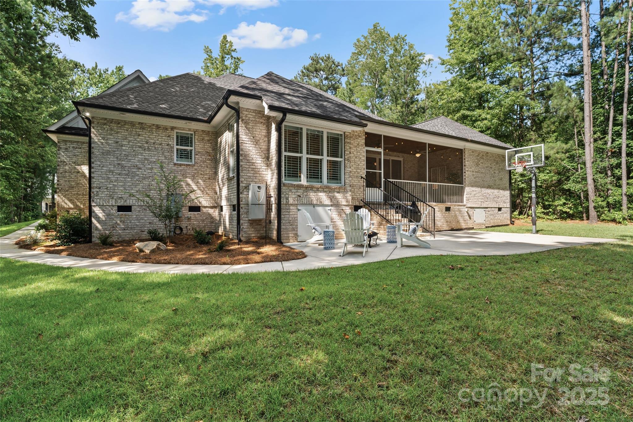 Water Edge - Residential