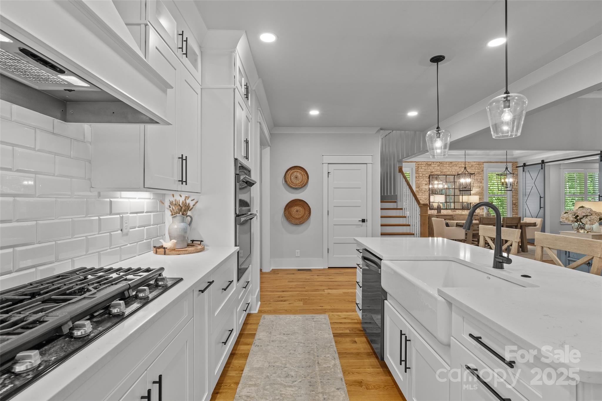 Water Edge - Residential