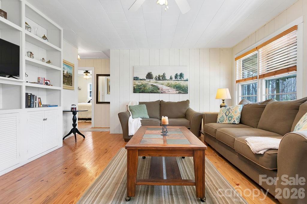 Fox Ridge - Residential