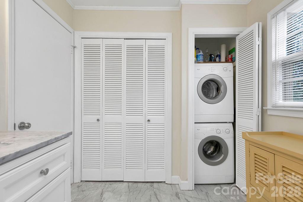 Fox Ridge - Residential