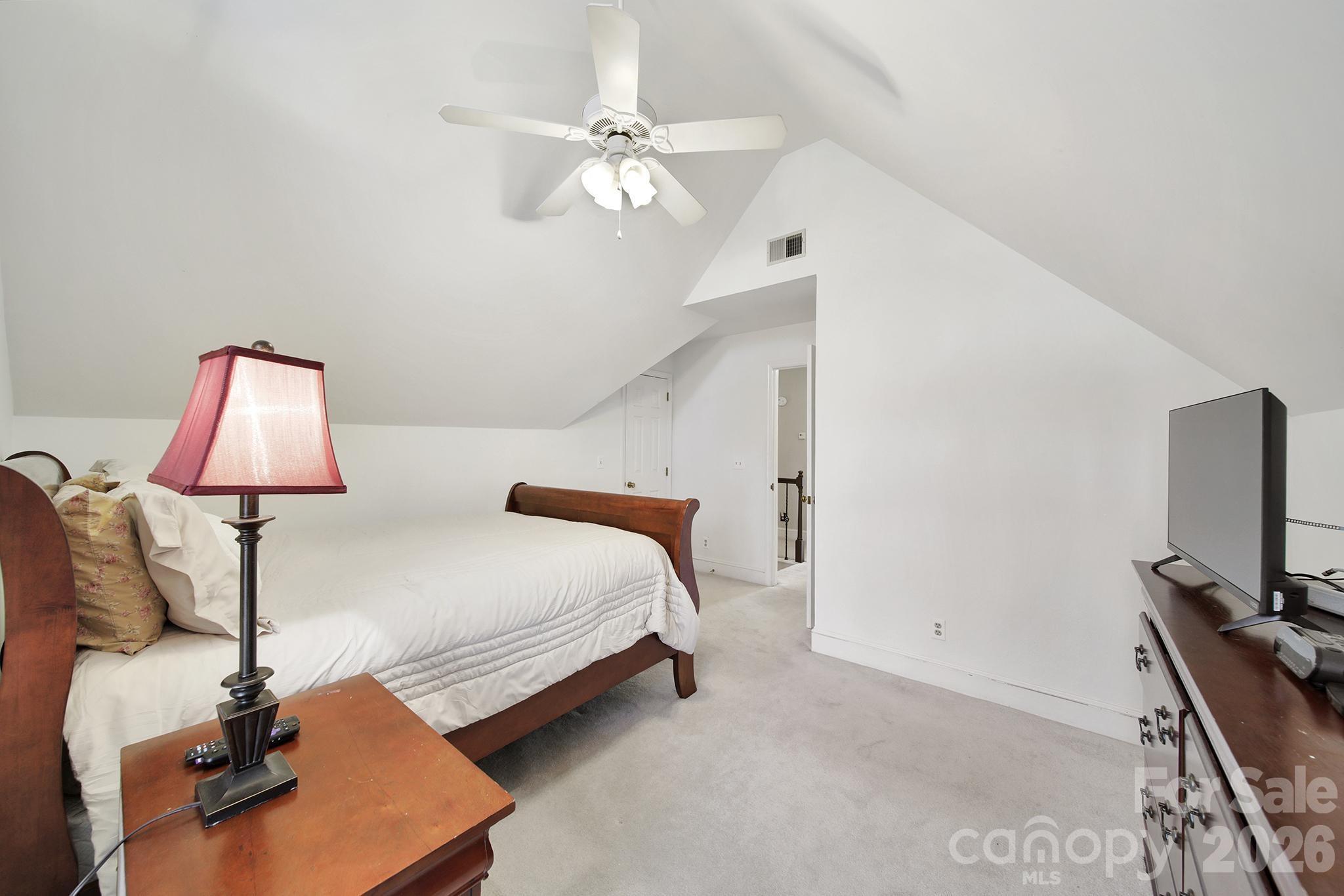 Beacon Knoll - Residential