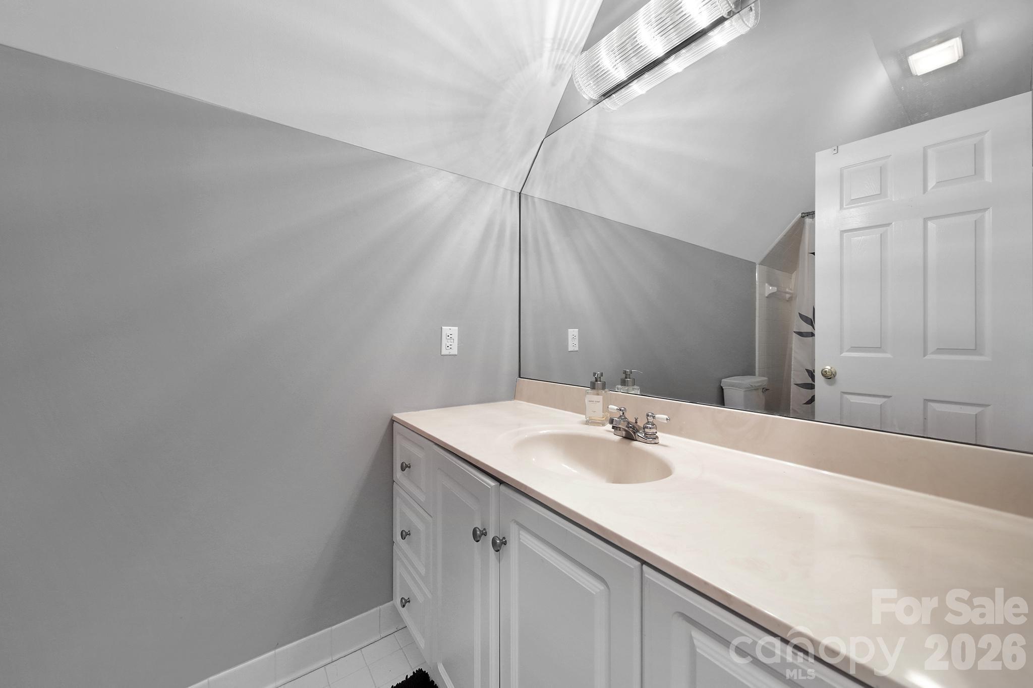 Beacon Knoll - Residential