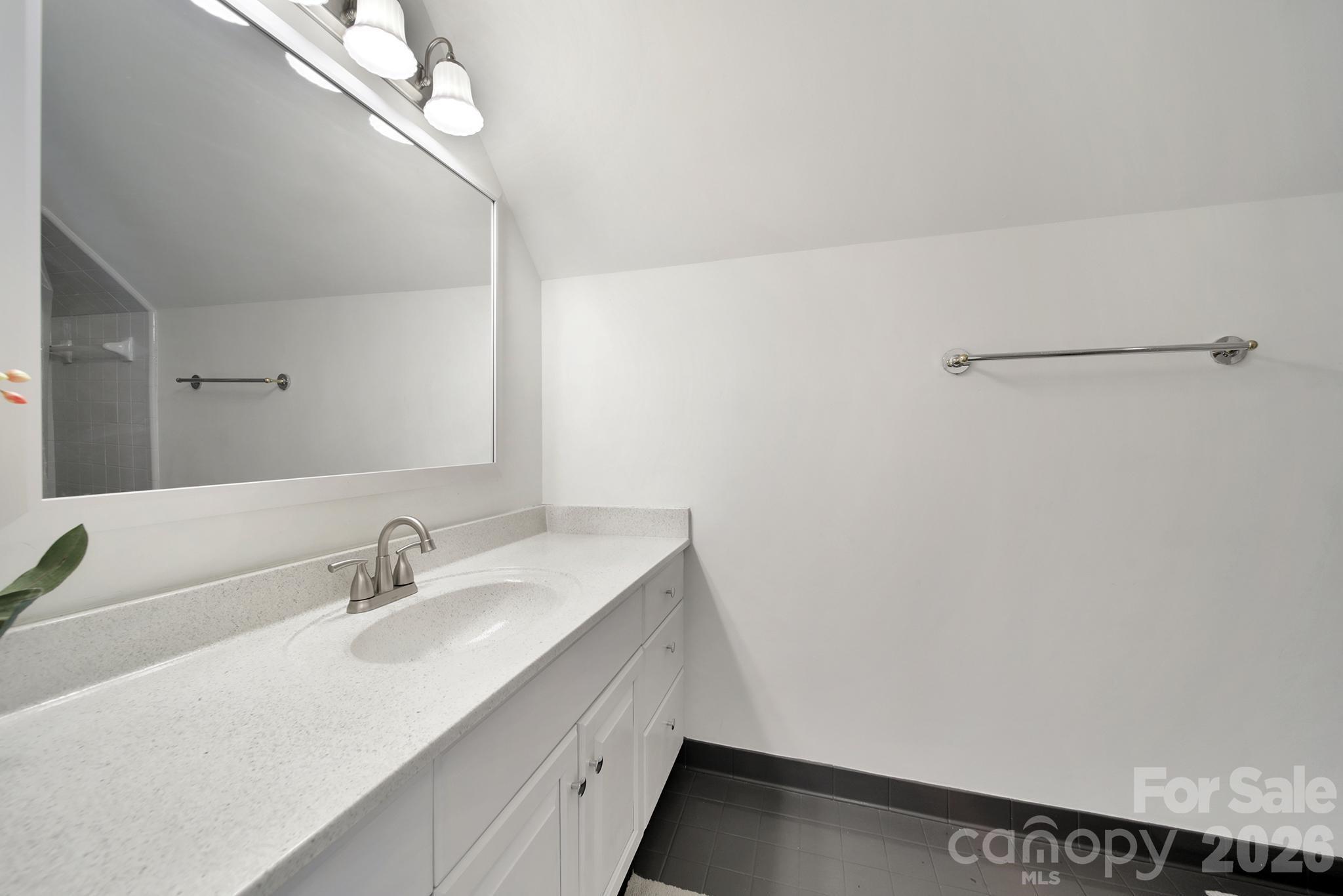 Beacon Knoll - Residential