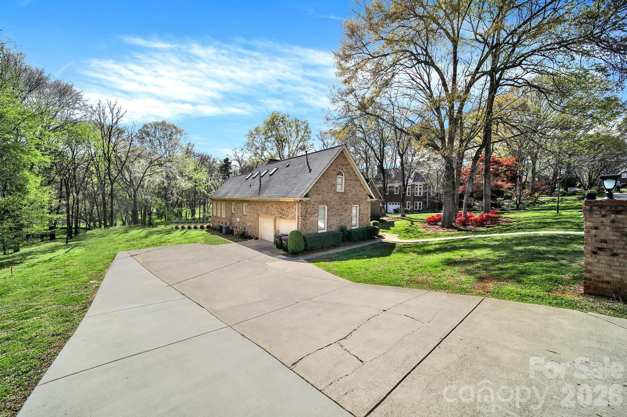 Beacon Knoll - Residential