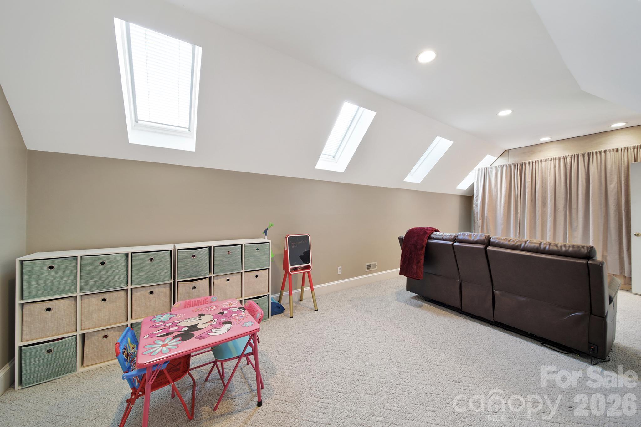 Beacon Knoll - Residential