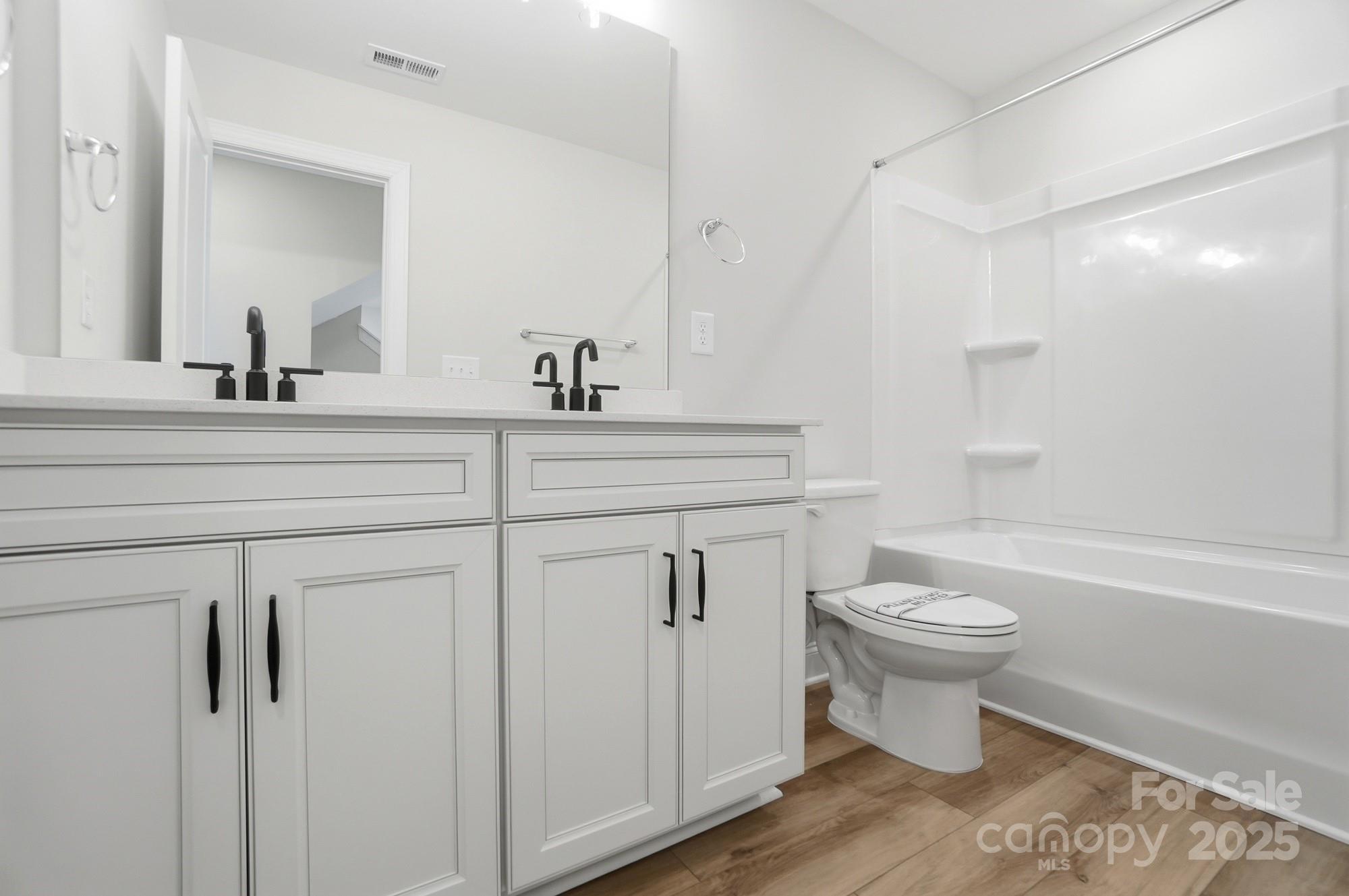 Waterford Commons - Residential