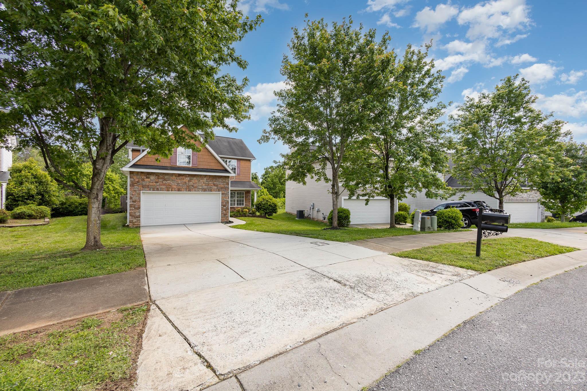 Riverwalk - Residential