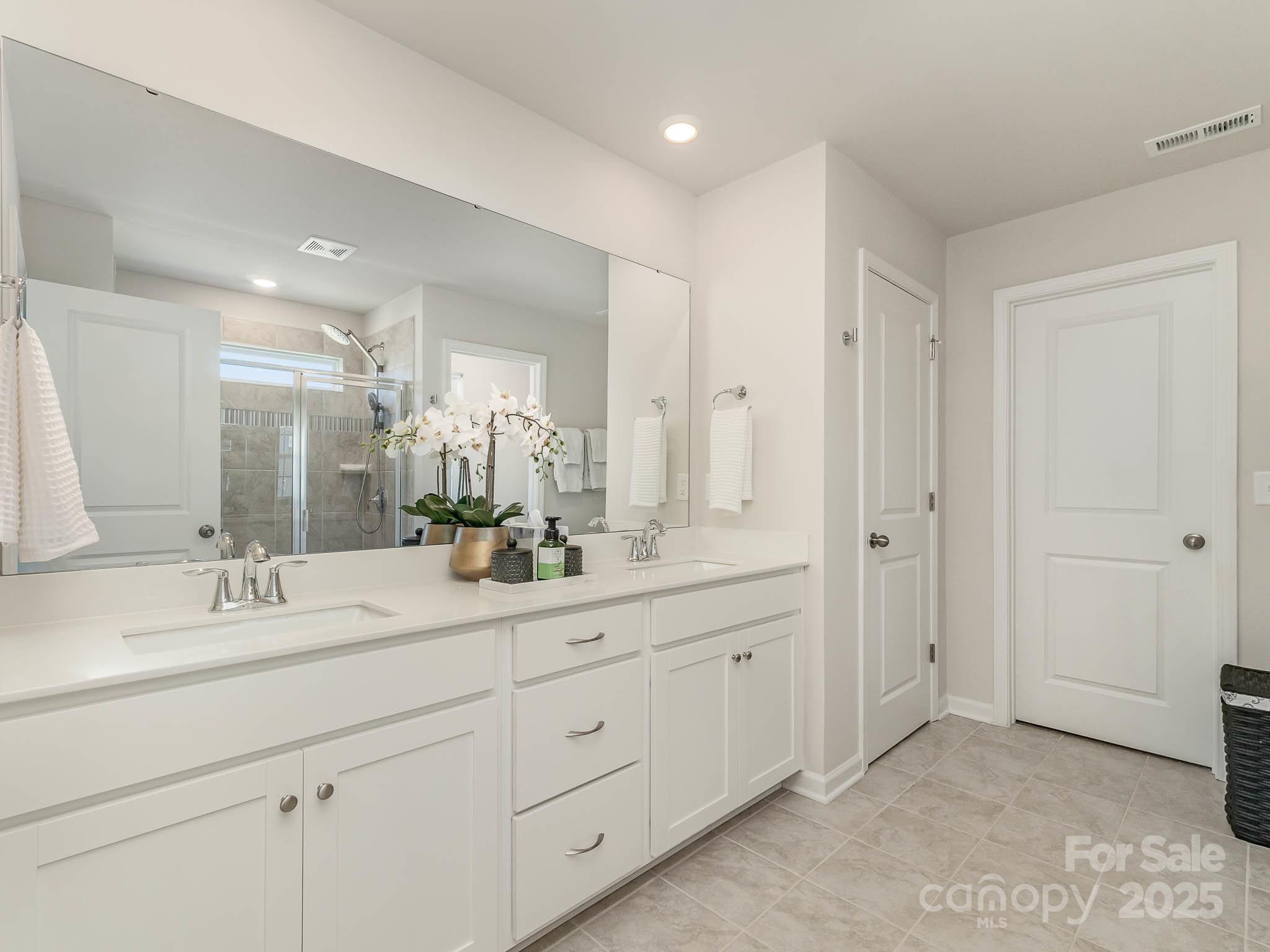 Elizabeth - Residential