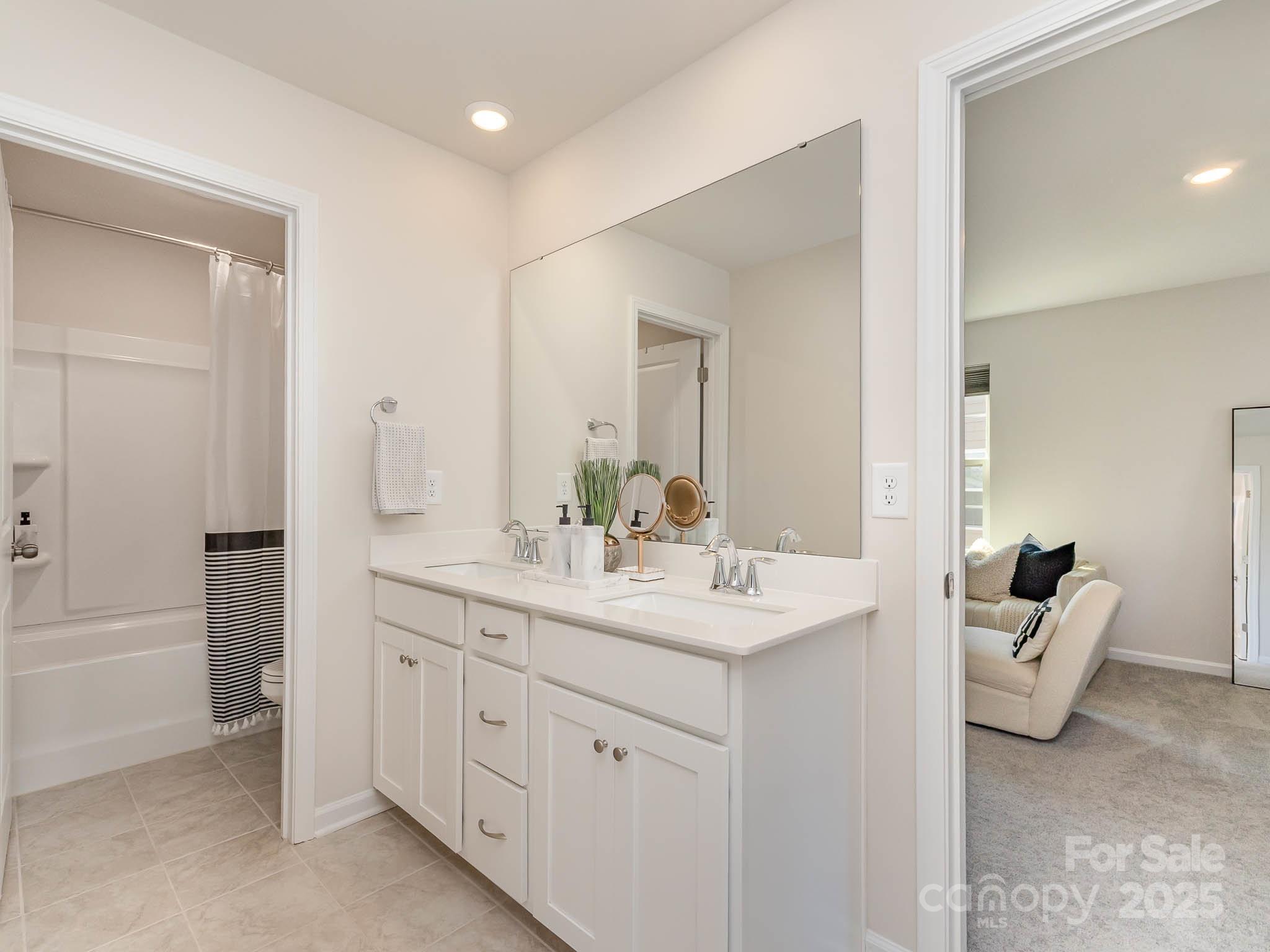 Elizabeth - Residential