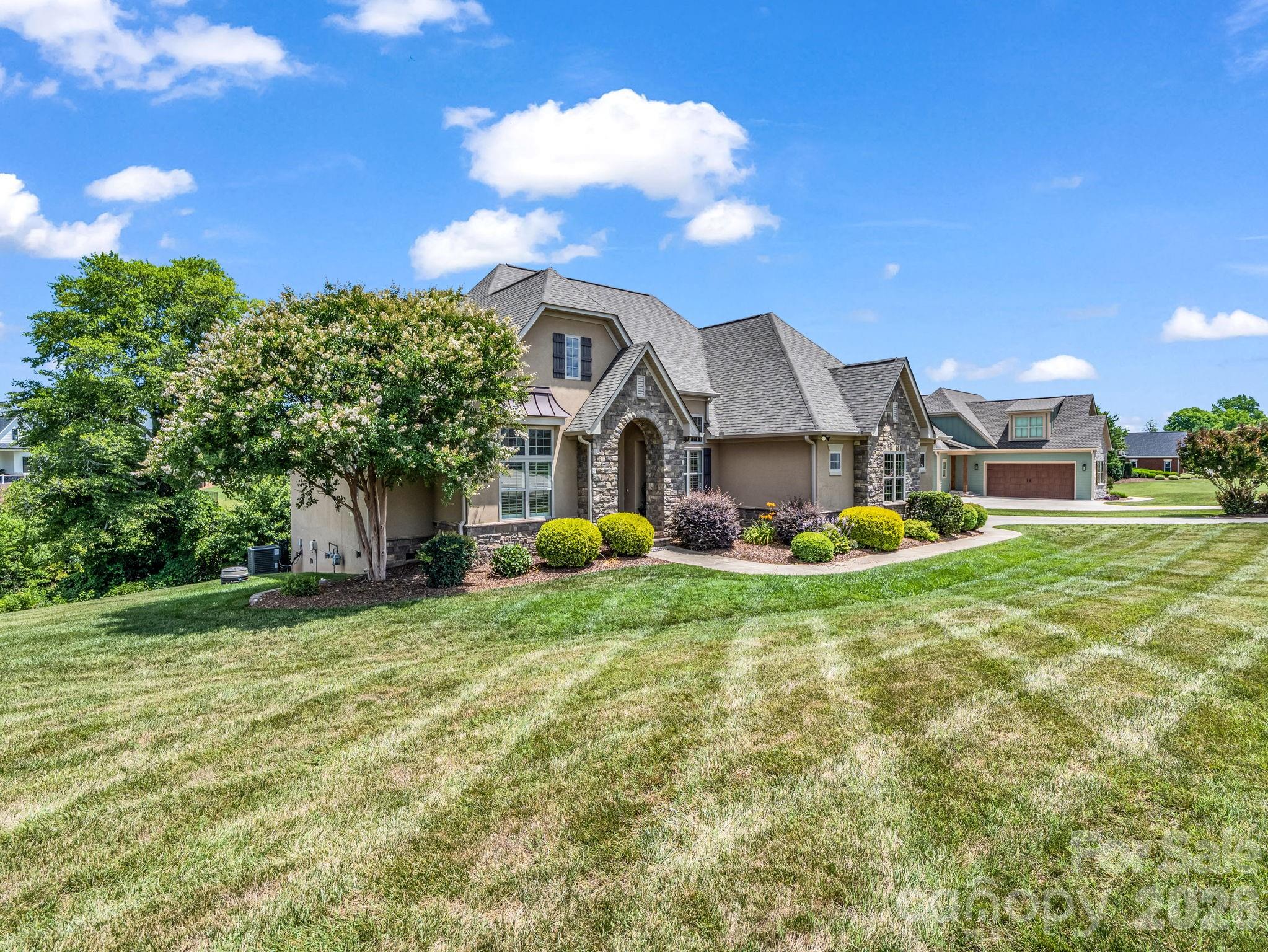 113 Deer Brook Drive