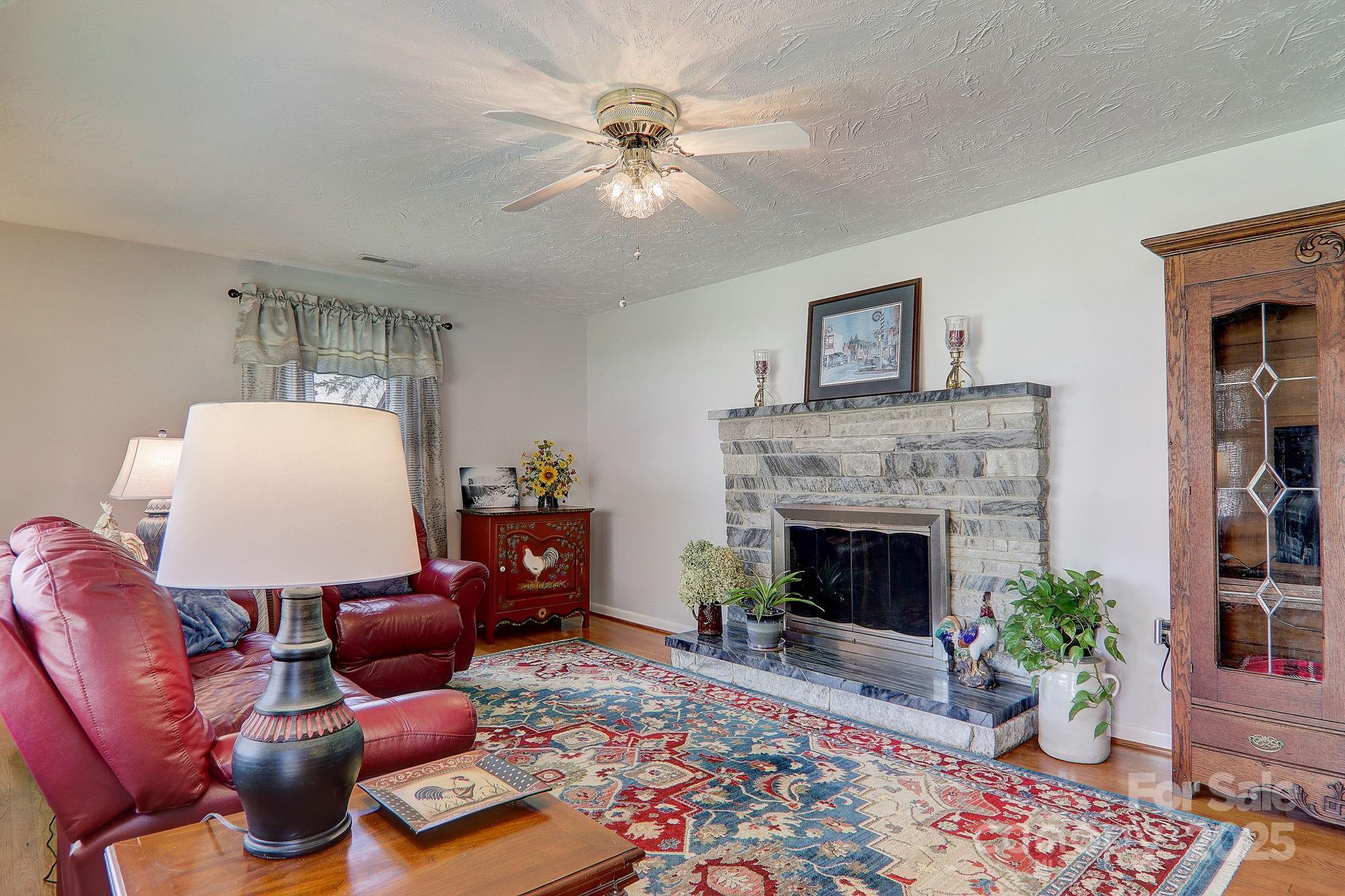2541 Dellwood Road