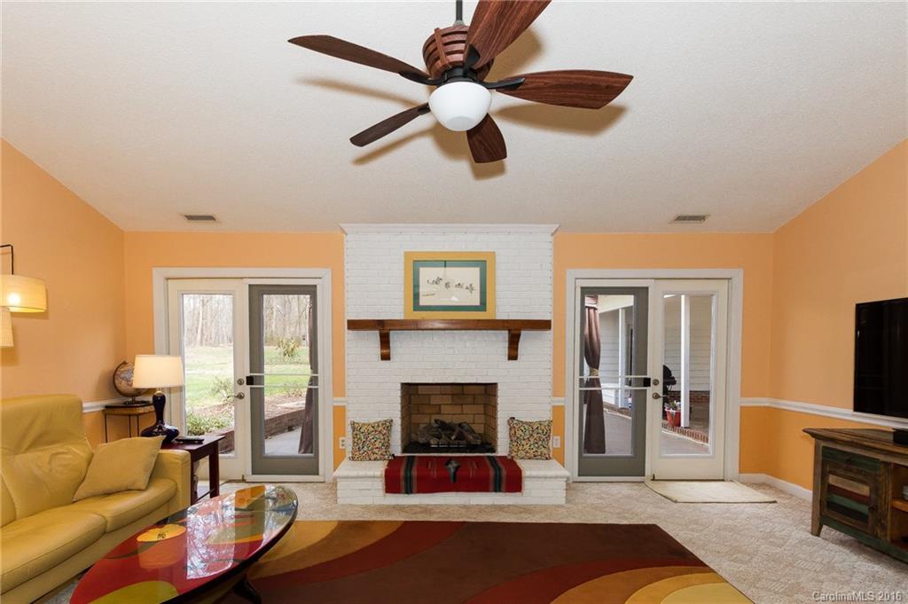 Lakeshore - Residential