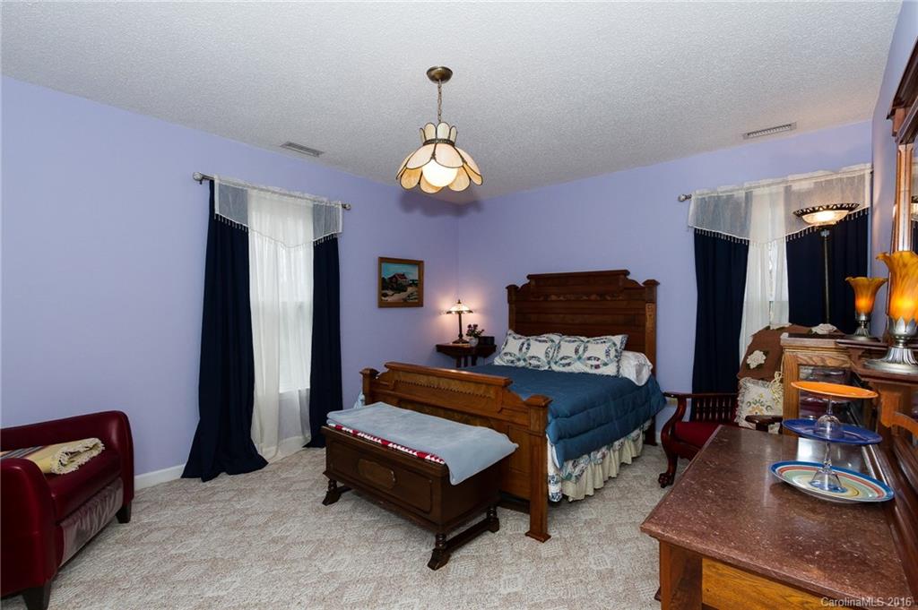 Lakeshore - Residential