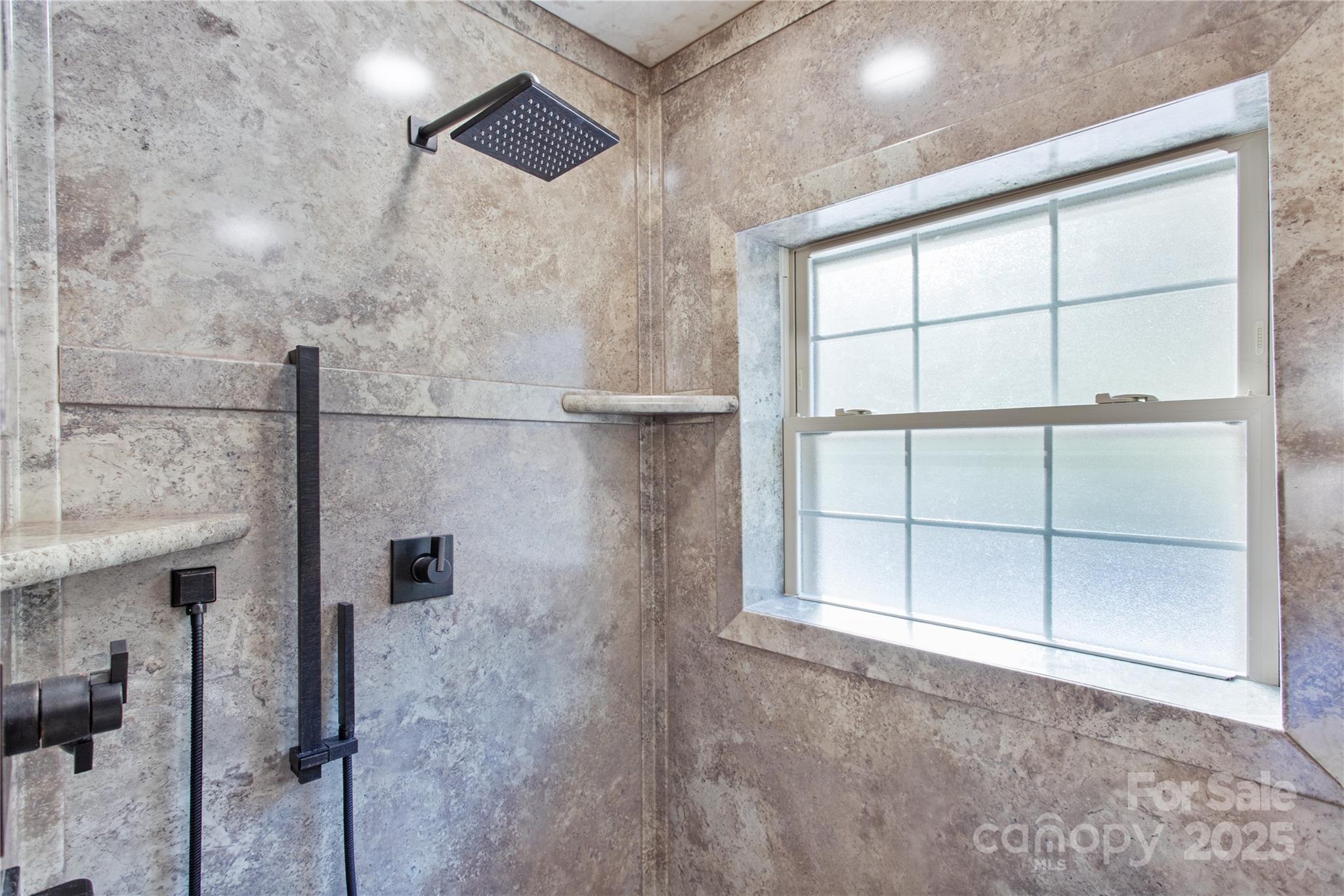 Pinnacle Ridge - Residential