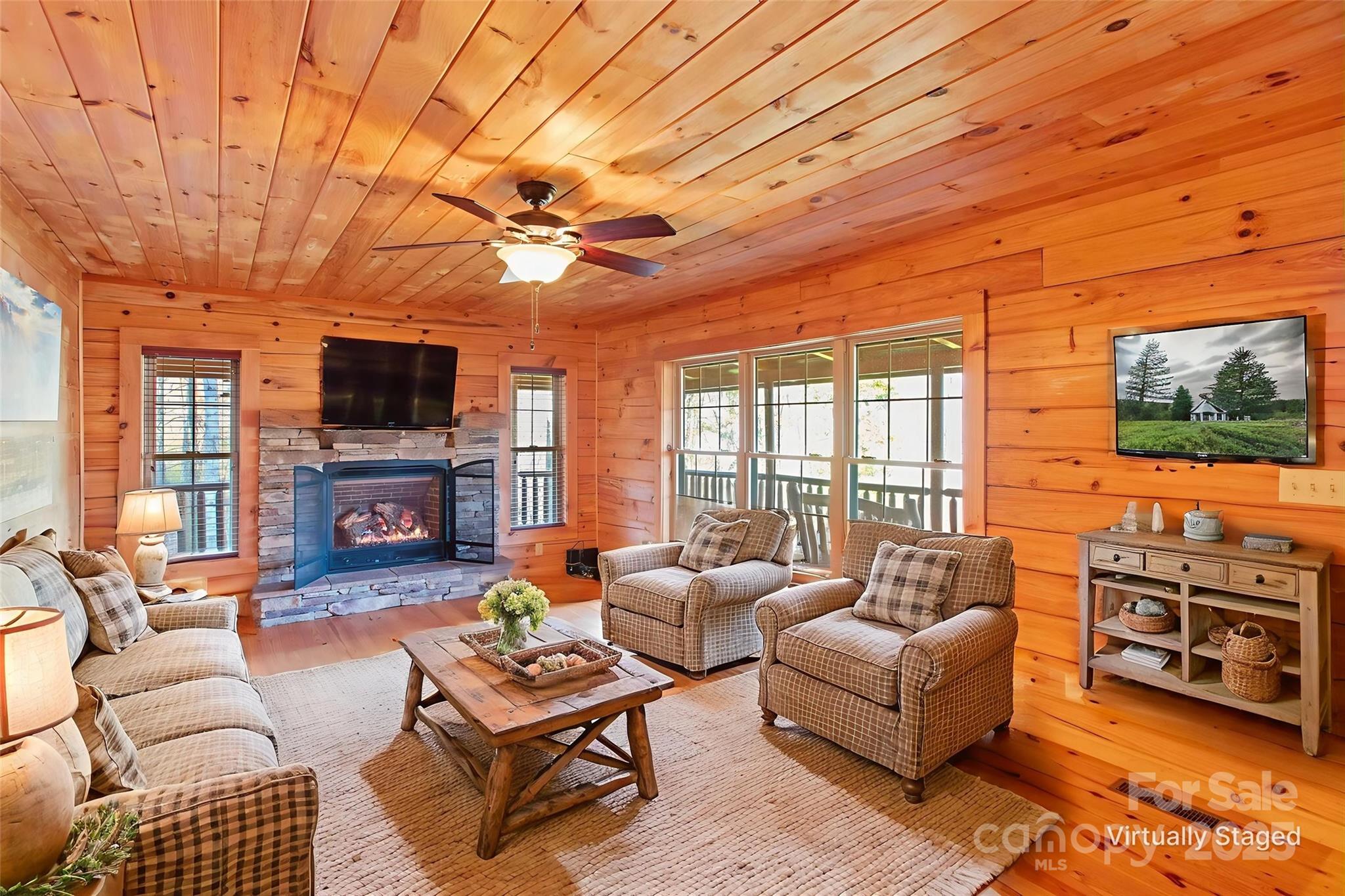 Pinnacle Ridge - Residential