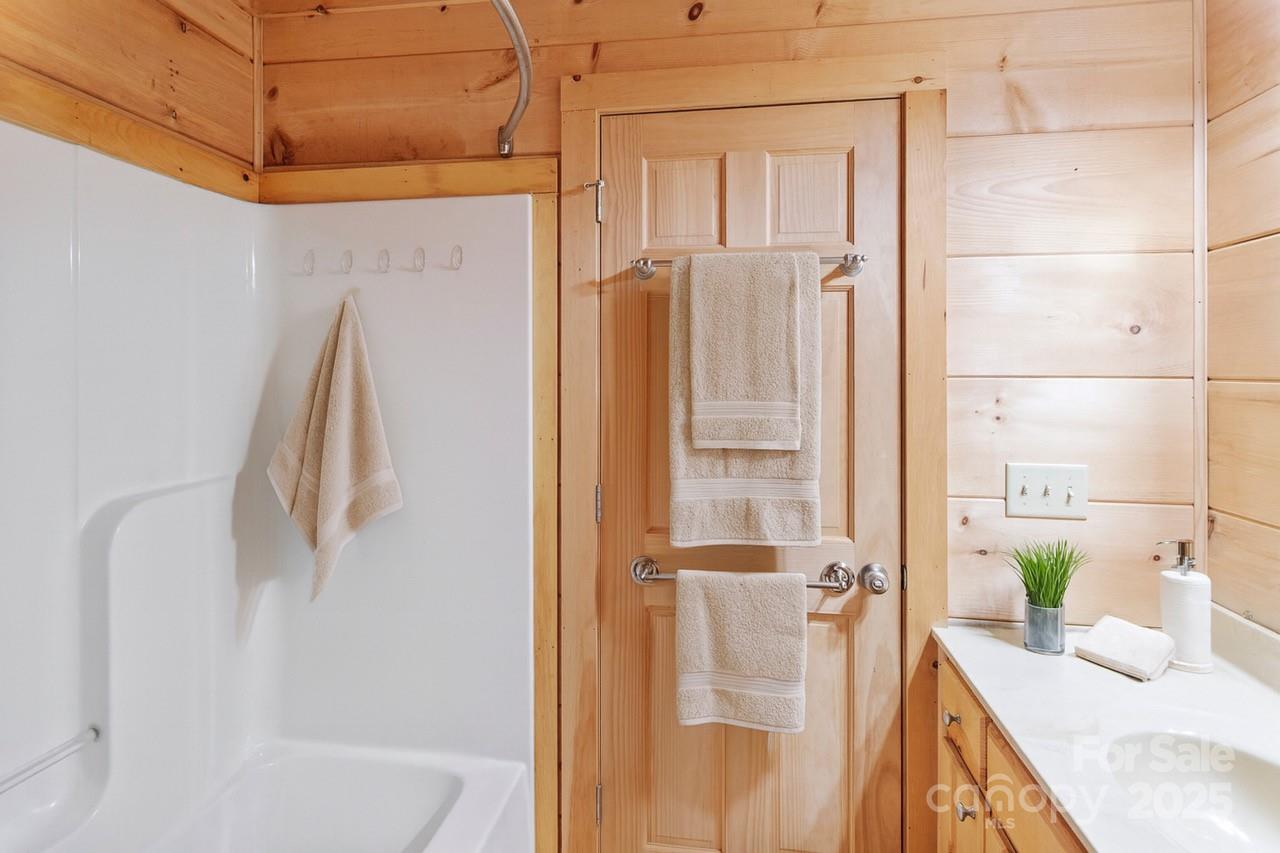 Pinnacle Ridge - Residential