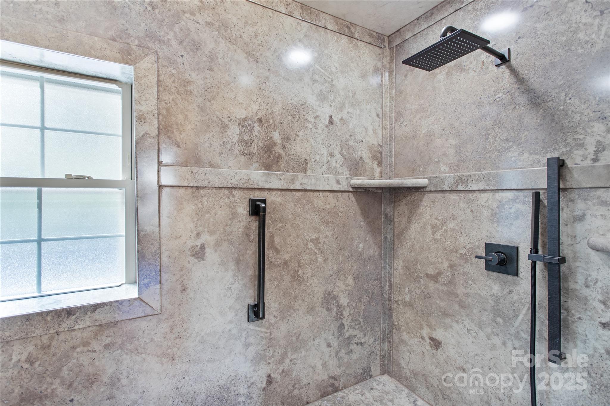 Pinnacle Ridge - Residential