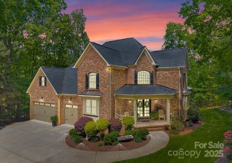 4273 Stormy Pointe Court Denver NC 28037