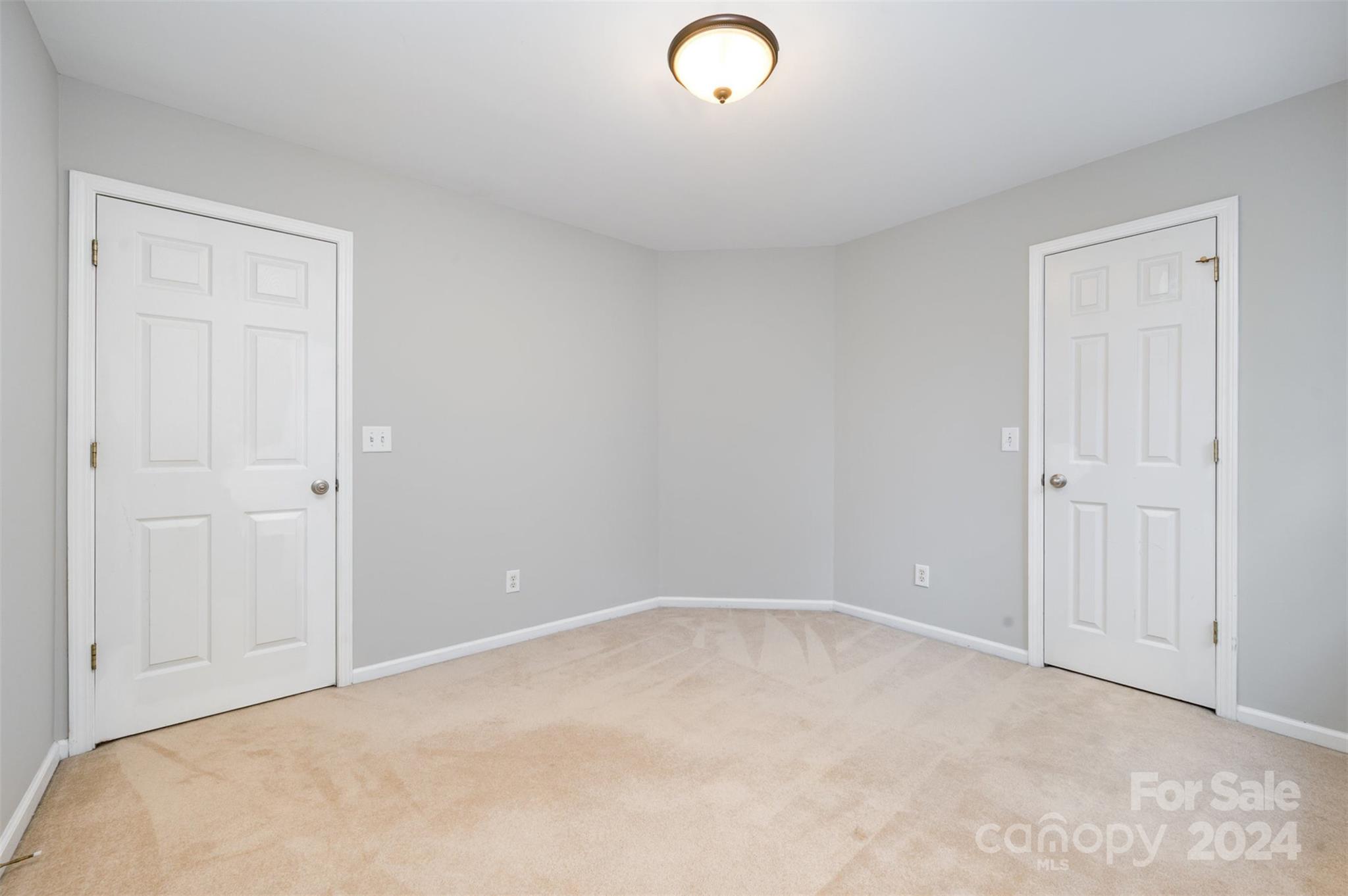 Knightsbridge - Residential