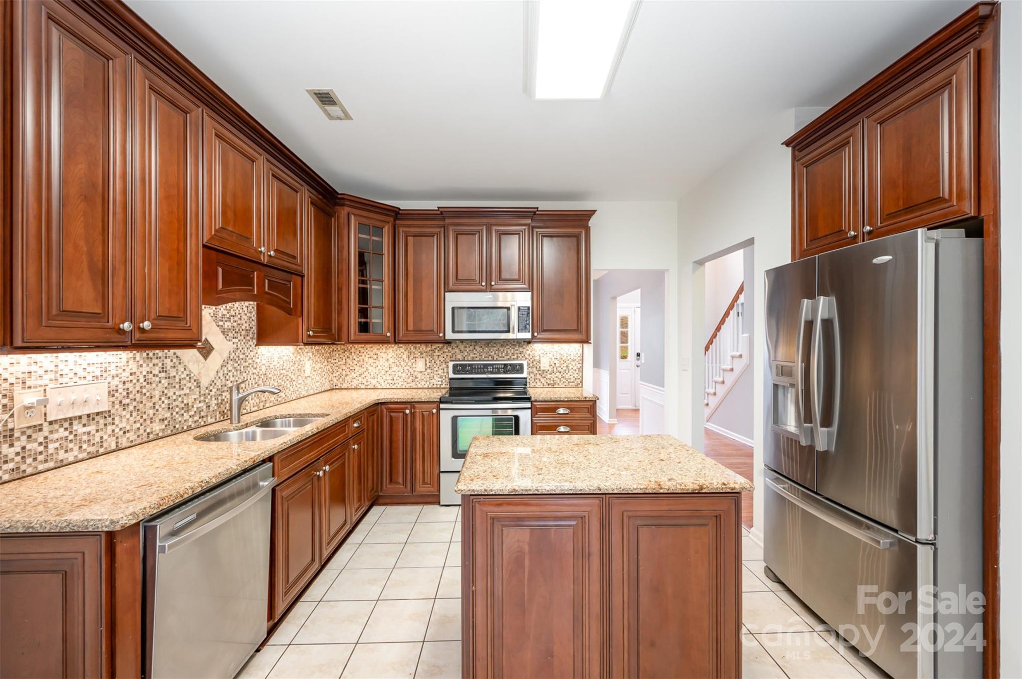 Knightsbridge - Residential