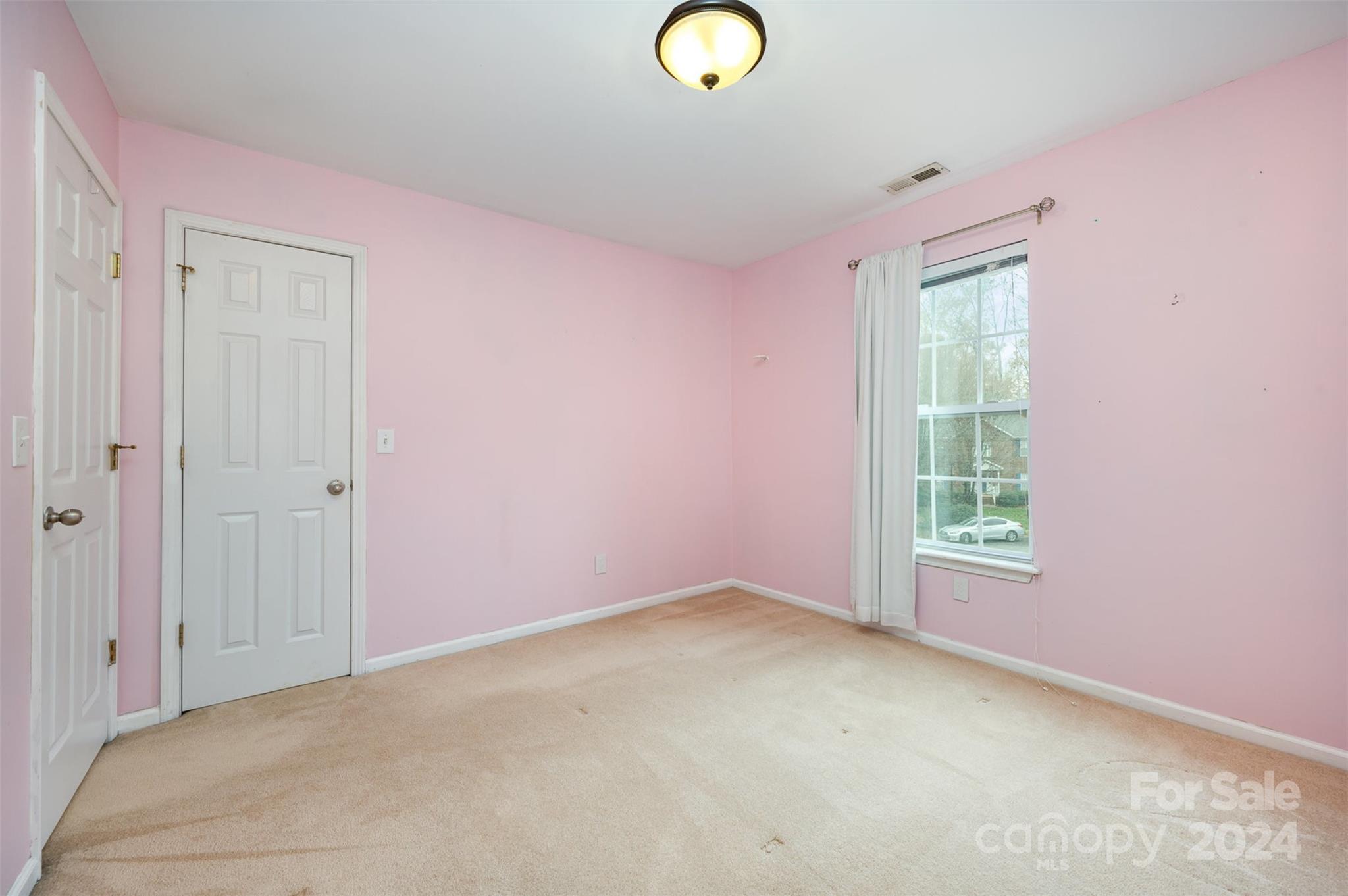 Knightsbridge - Residential