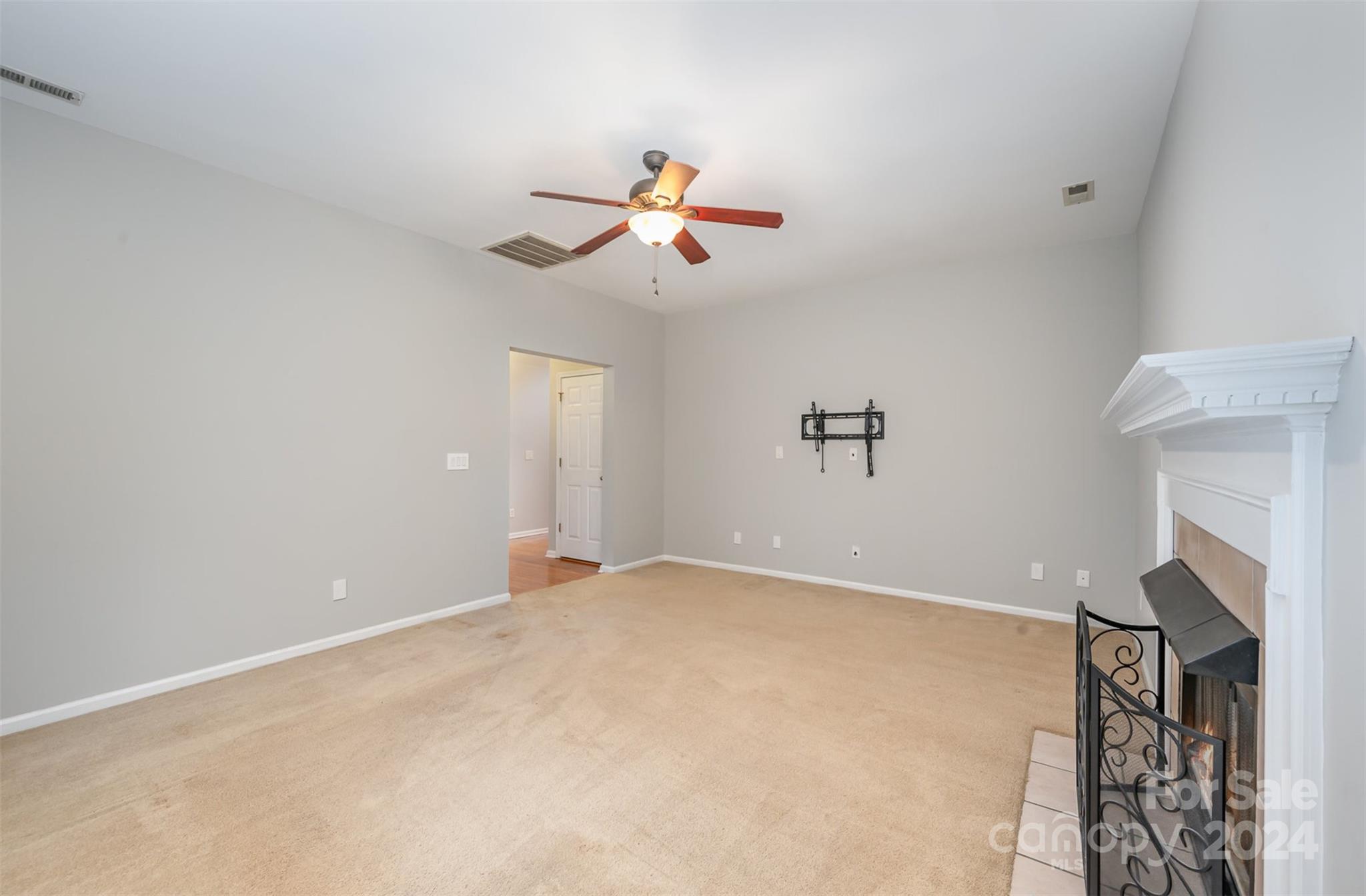 Knightsbridge - Residential