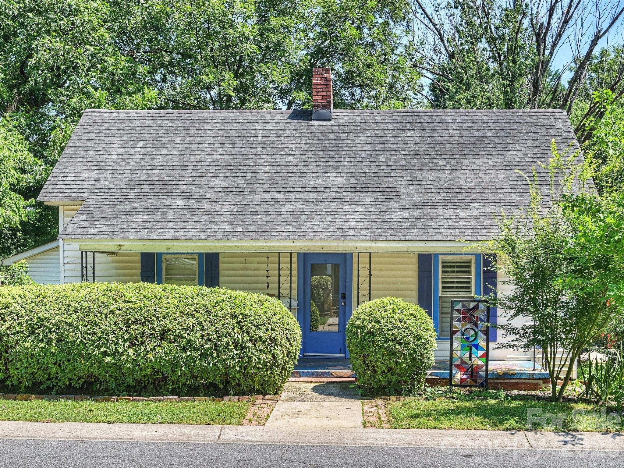 3014 Yadkin Avenue