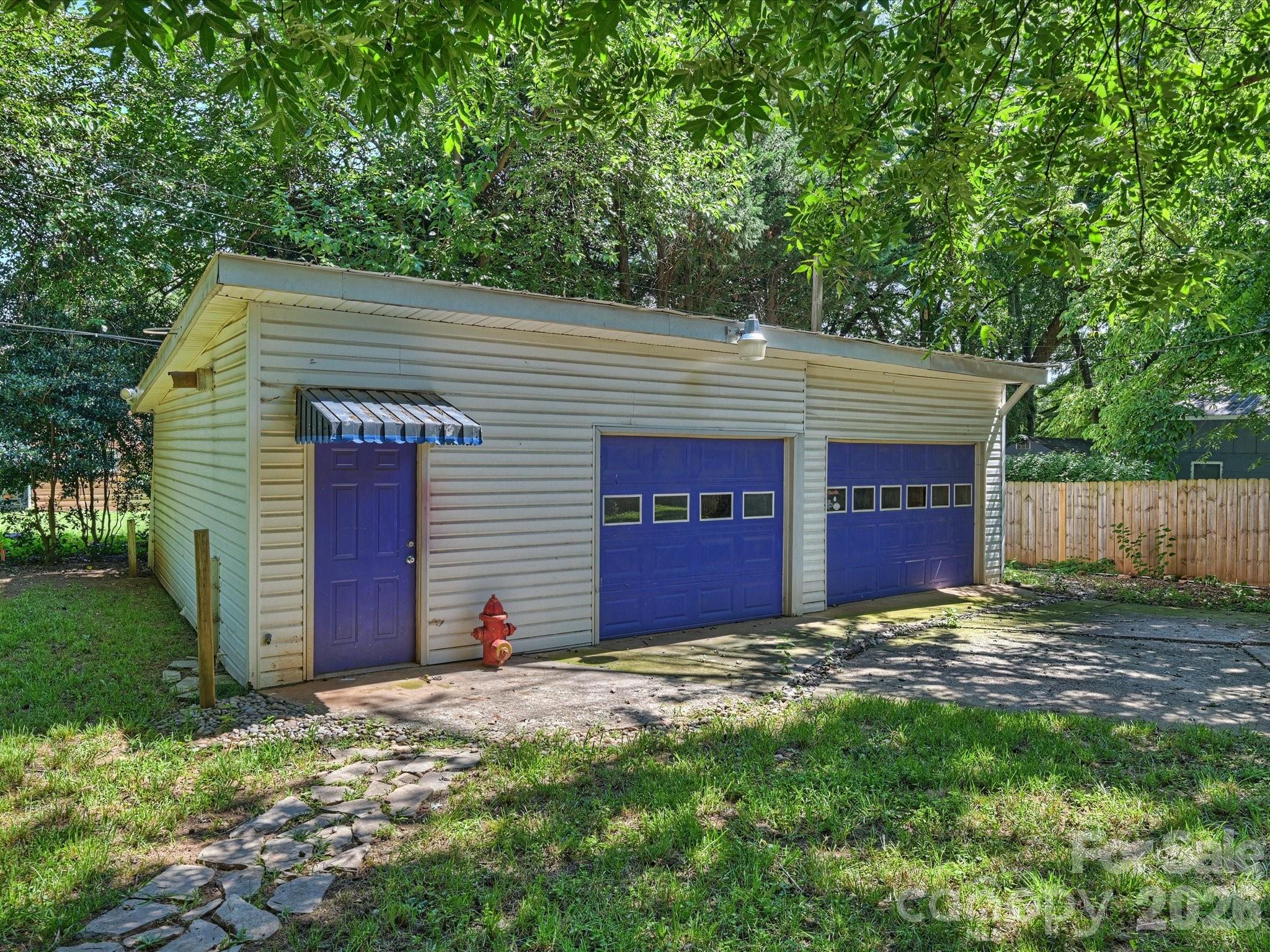 3014 Yadkin Avenue