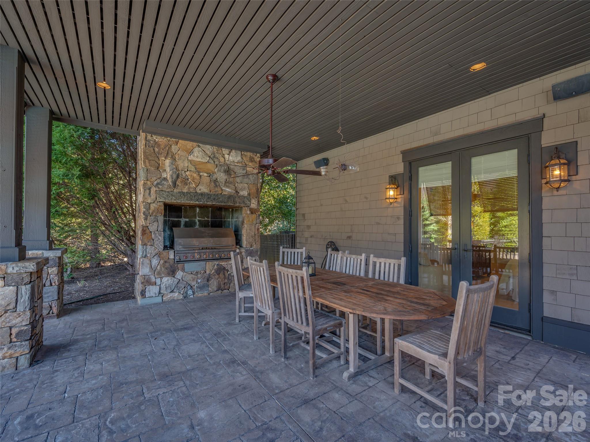 Brights Creek - Residential