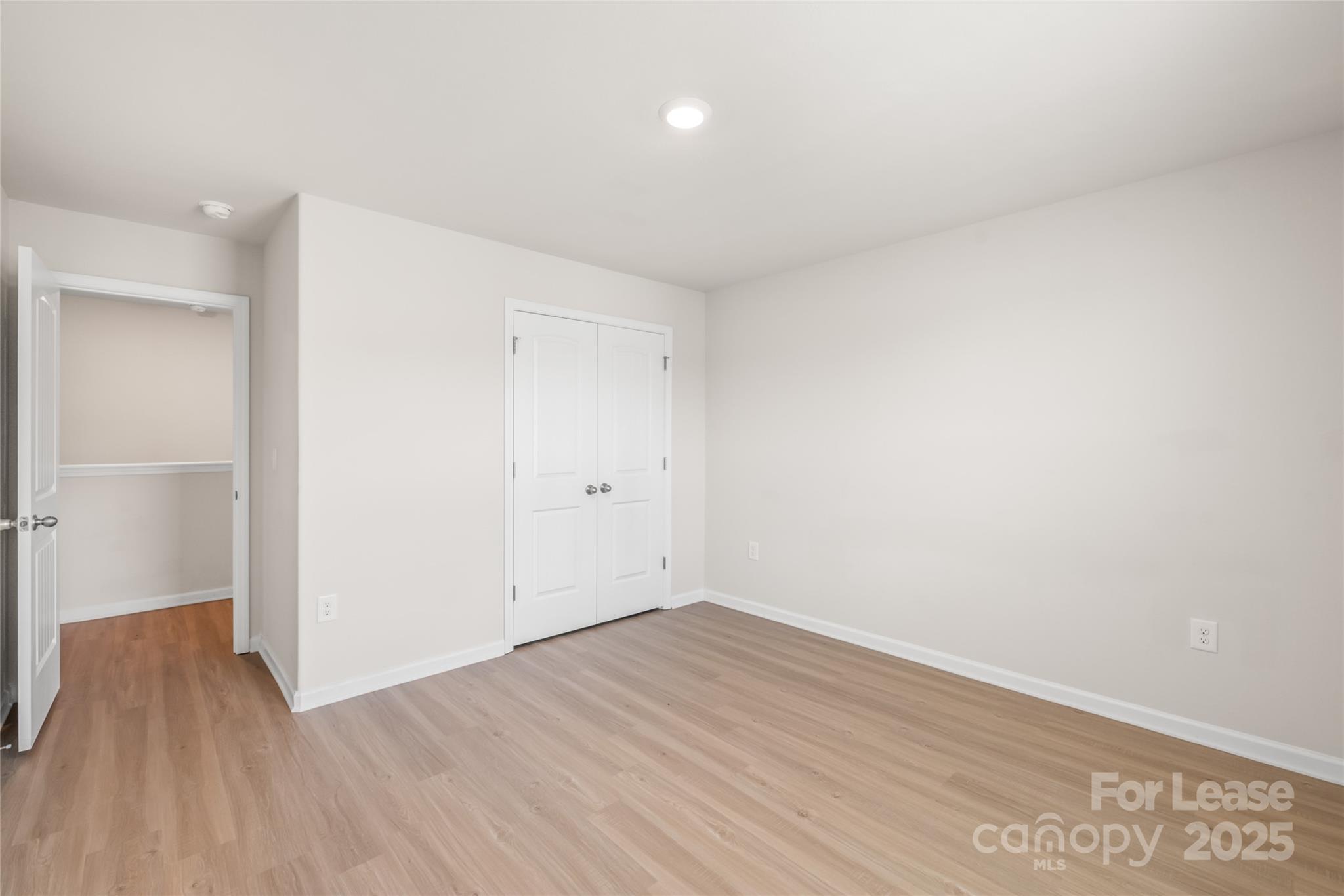 Mckee Creek Village - Residential Lease