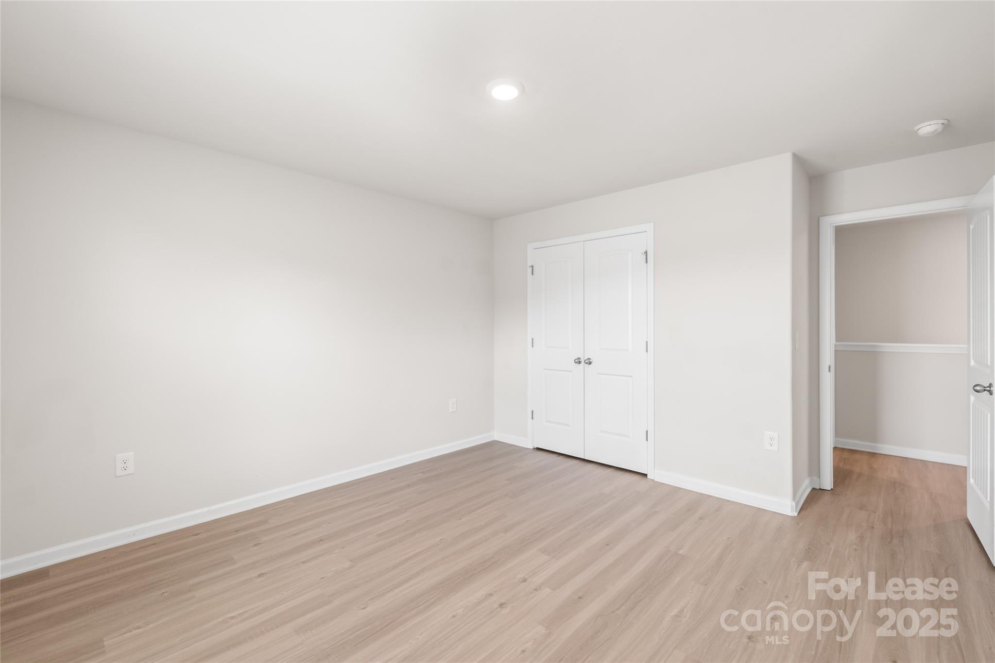 Mckee Creek Village - Residential Lease