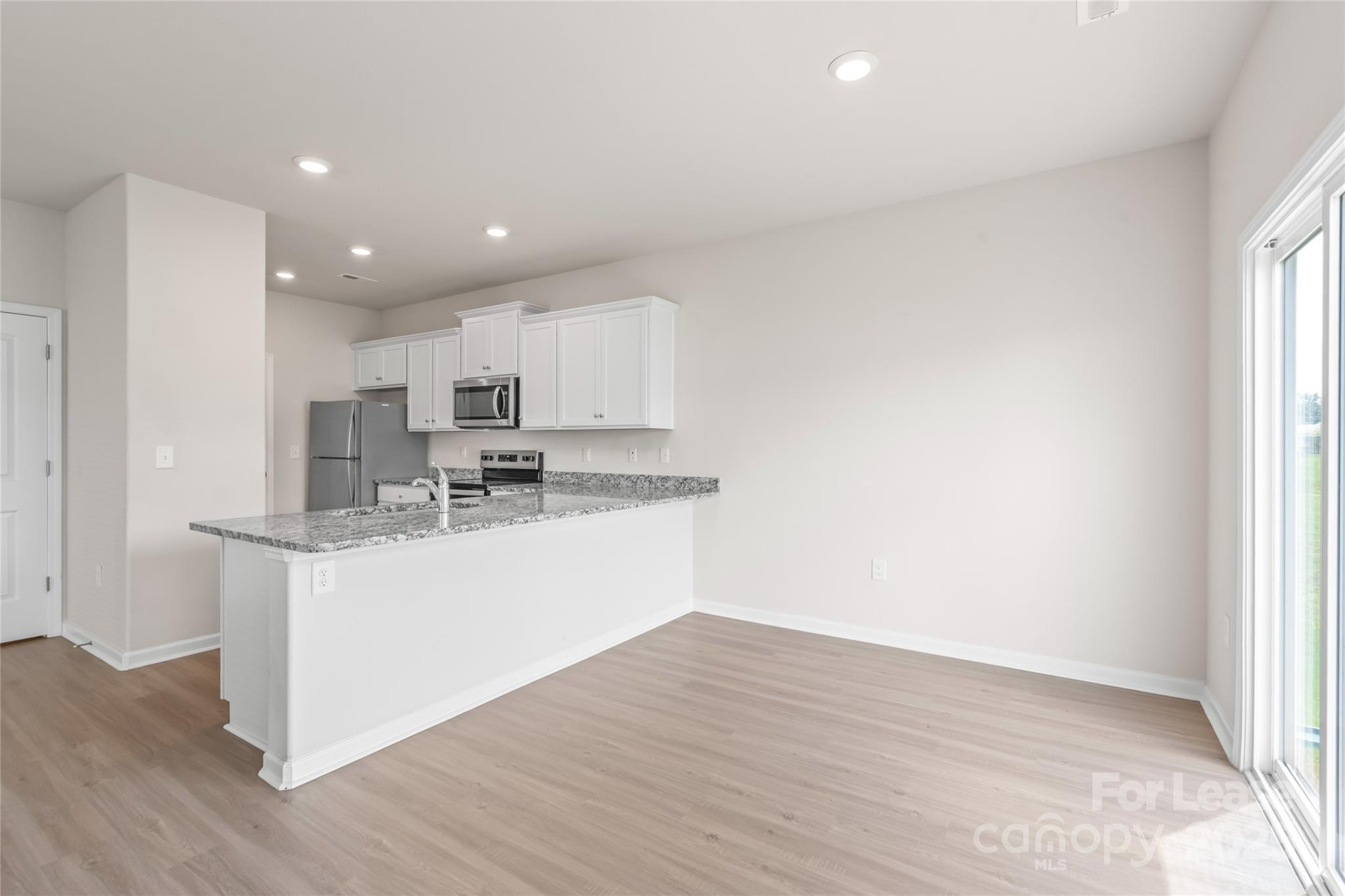 Mckee Creek Village - Residential Lease