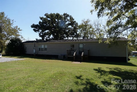 Photo of 2689 Robinson Road, Newton, NC 28658 (MLS # 4432251)